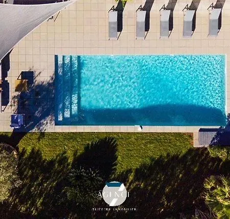 Vanina Villa *