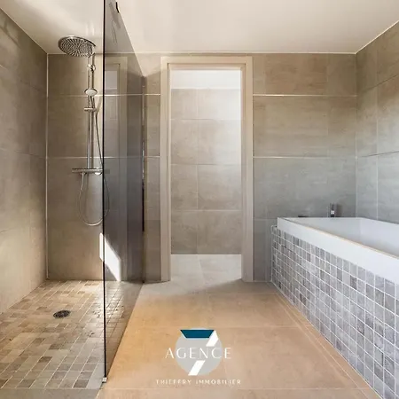 Vanina Villa
